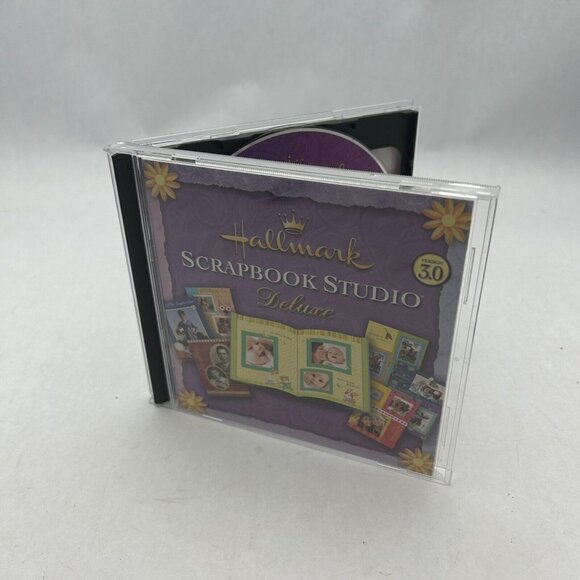 Hallmark Scrapbook Studio Deluxe Version SEALED 3.0 Windows 98/Me/2000/XP) - Picture 1 of 4